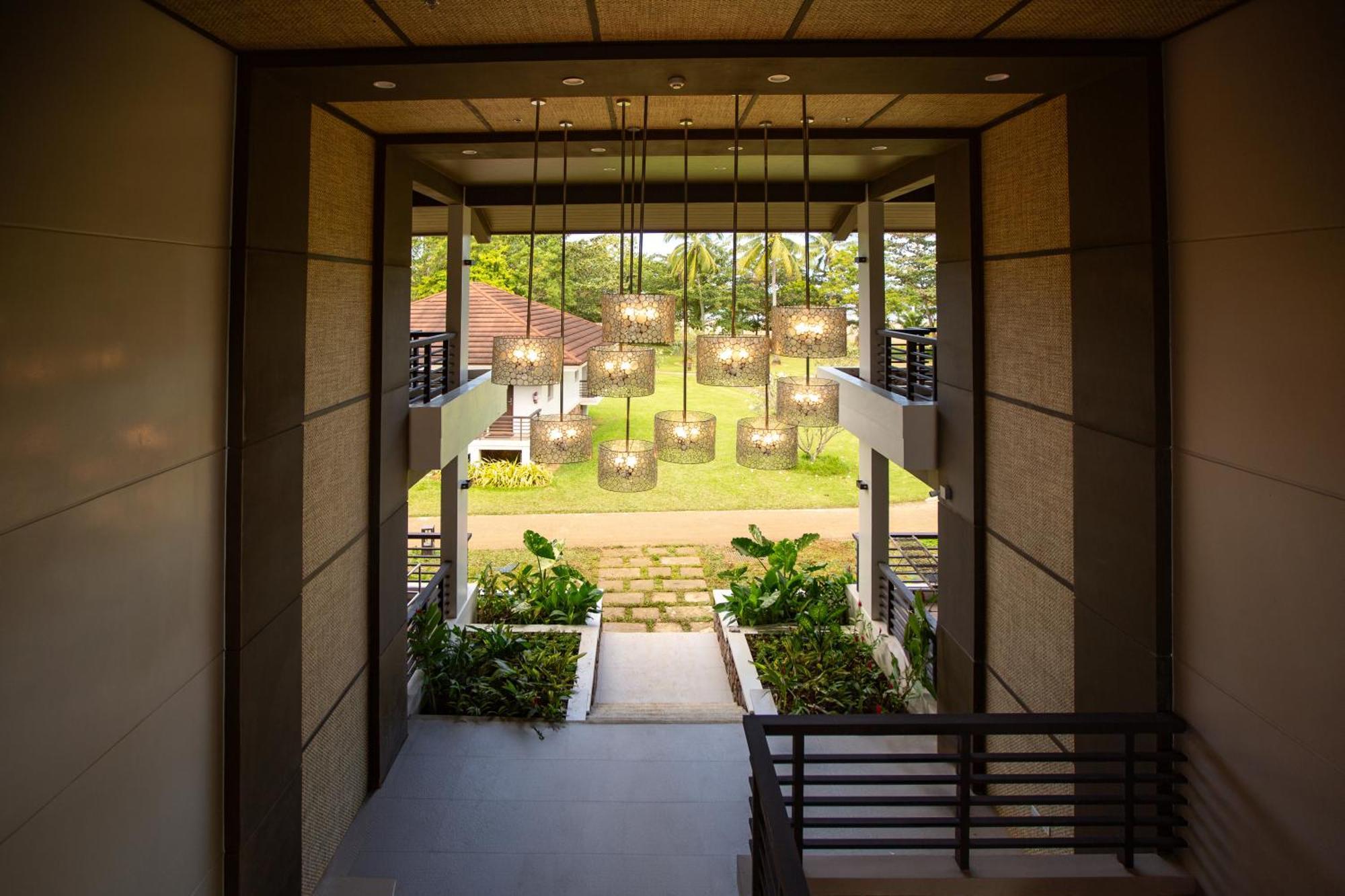 โซลินา บีช แอนด์ เนเจอร์ รีสอร์ต Hotel Carles ภายนอก รูปภาพ