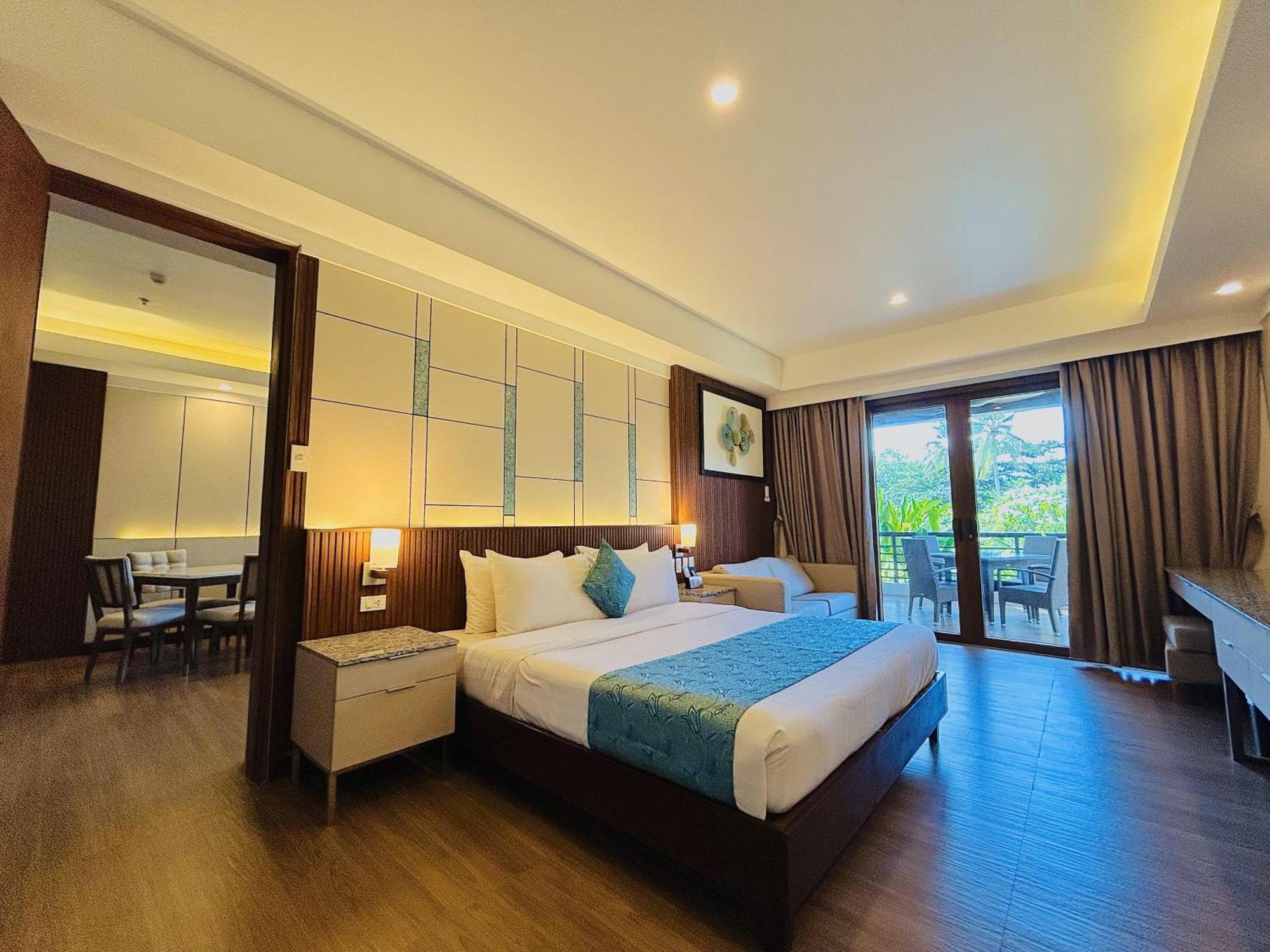 โซลินา บีช แอนด์ เนเจอร์ รีสอร์ต Hotel Carles ภายนอก รูปภาพ