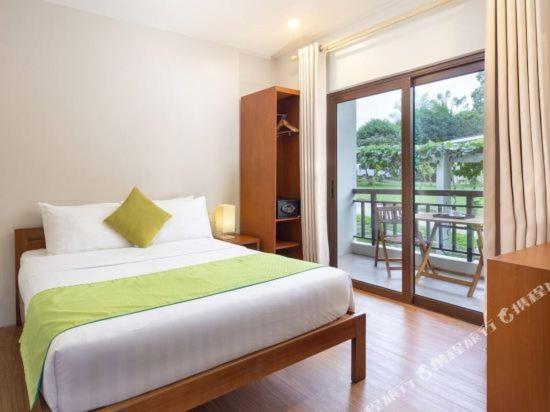 โซลินา บีช แอนด์ เนเจอร์ รีสอร์ต Hotel Carles ภายนอก รูปภาพ