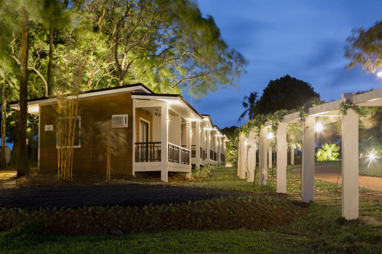 โซลินา บีช แอนด์ เนเจอร์ รีสอร์ต Hotel Carles ภายนอก รูปภาพ