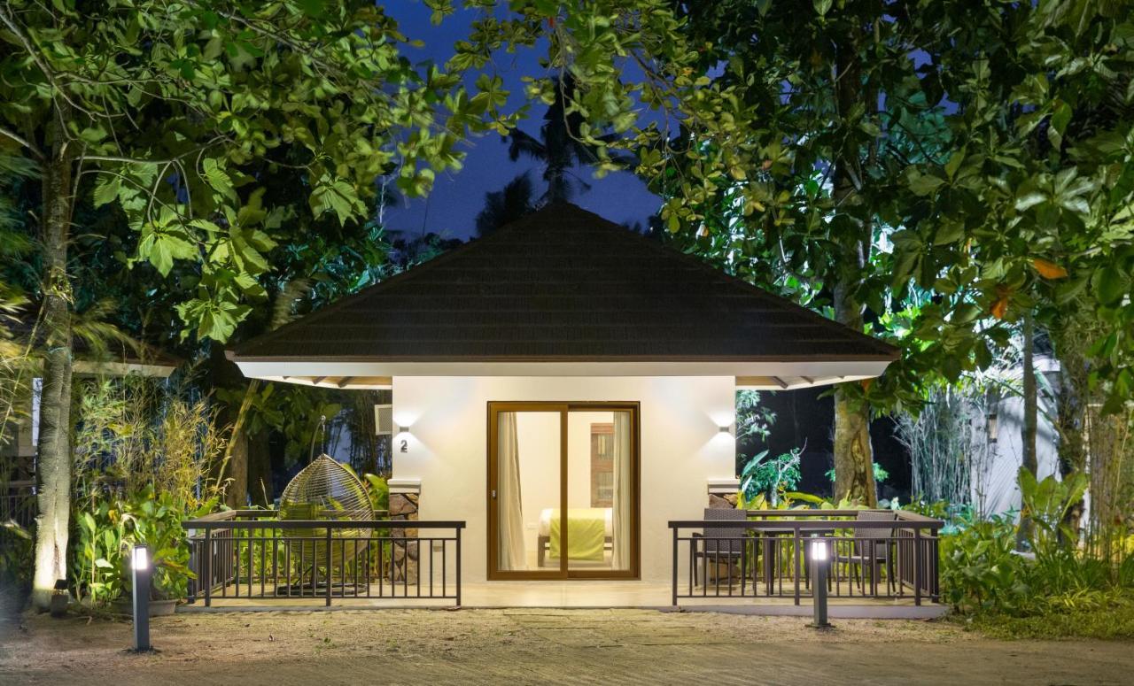 โซลินา บีช แอนด์ เนเจอร์ รีสอร์ต Hotel Carles ภายนอก รูปภาพ